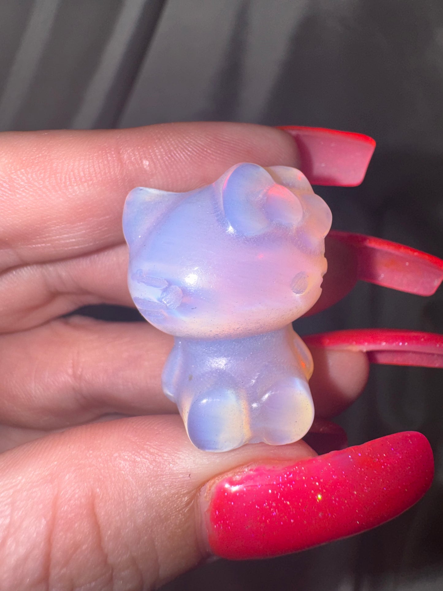 Hello Kitty Small Carving