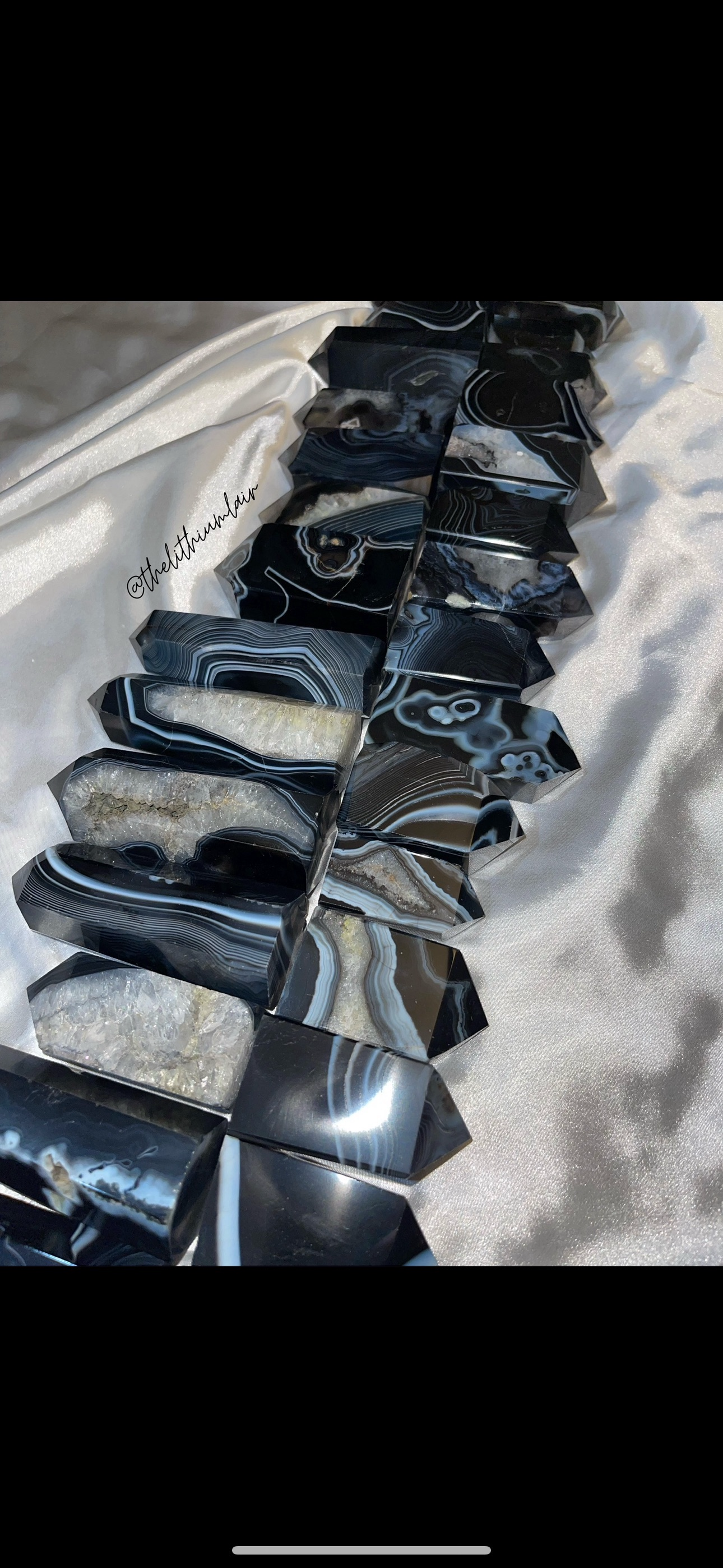 Black Banded Agate Tower