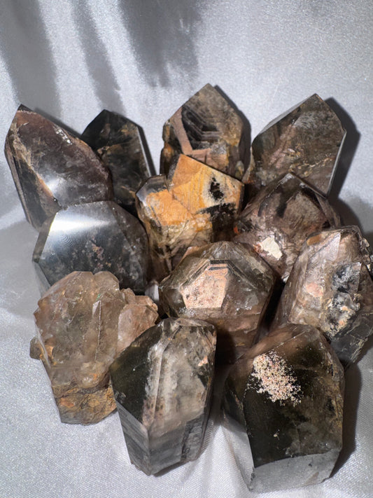 Lodalite Raw Tower