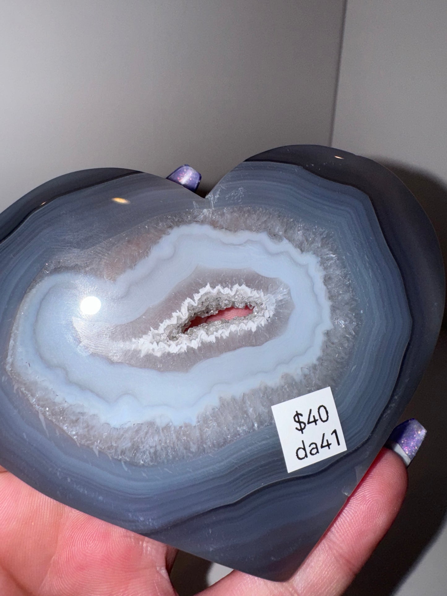 Druzy Agate Large Heart on Stand