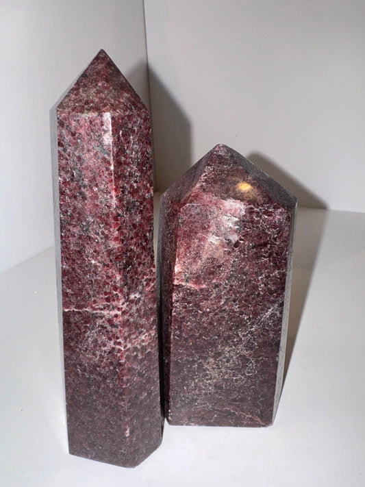 Garnet Large Tower