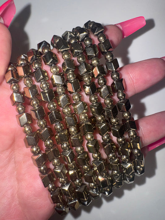 Pyrite Bracelet (6mm)