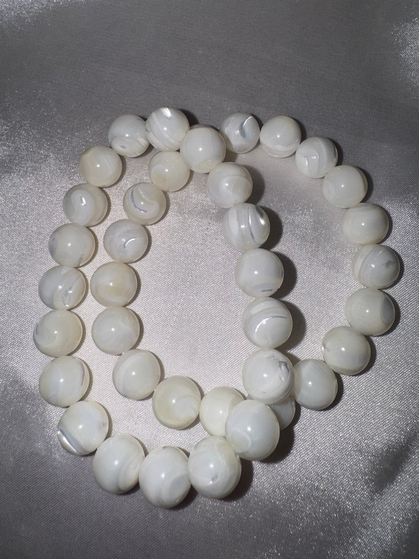 Shell 10mm Bracelet