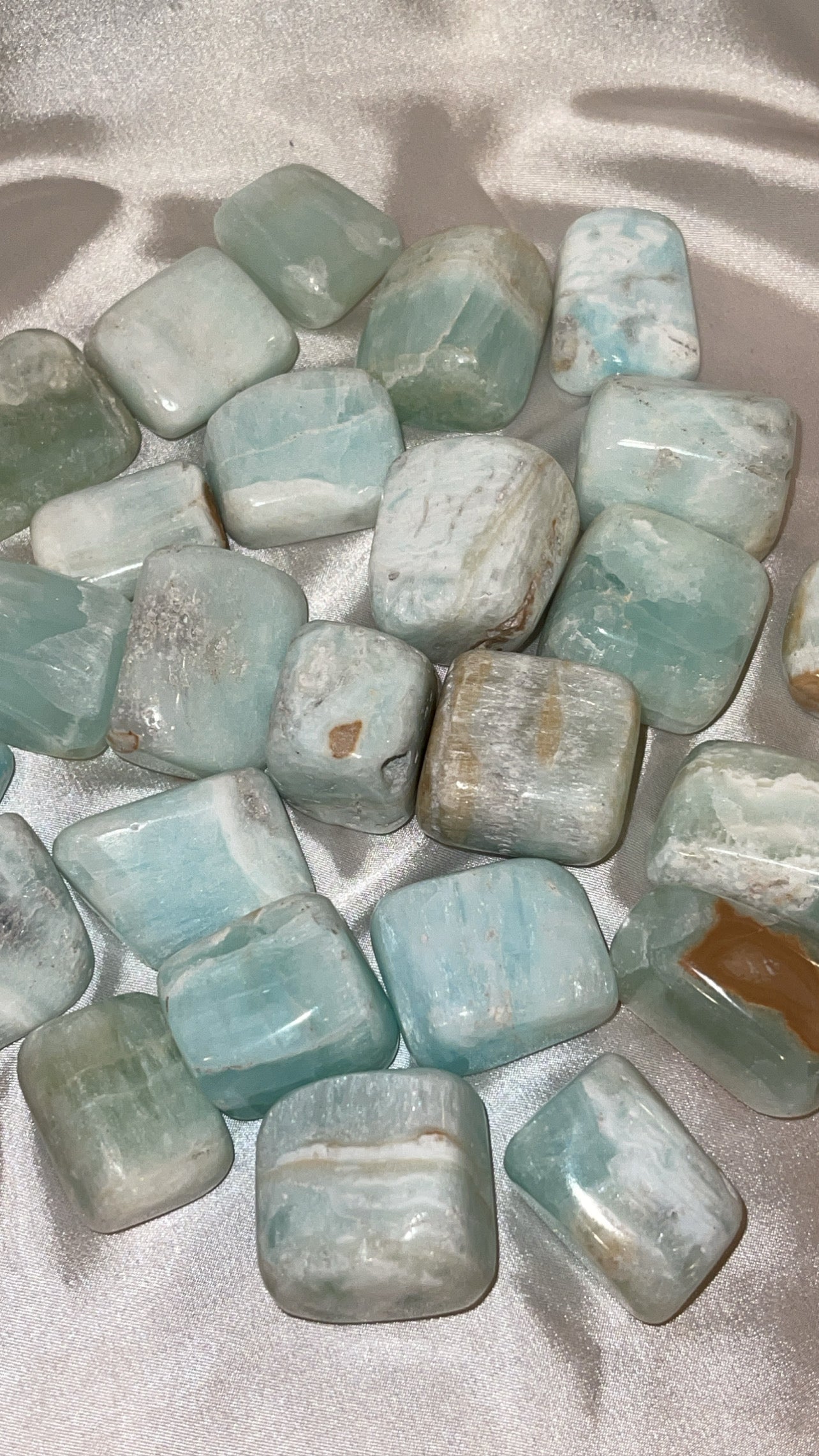 Blue Caribbean Calcite XL Tumble