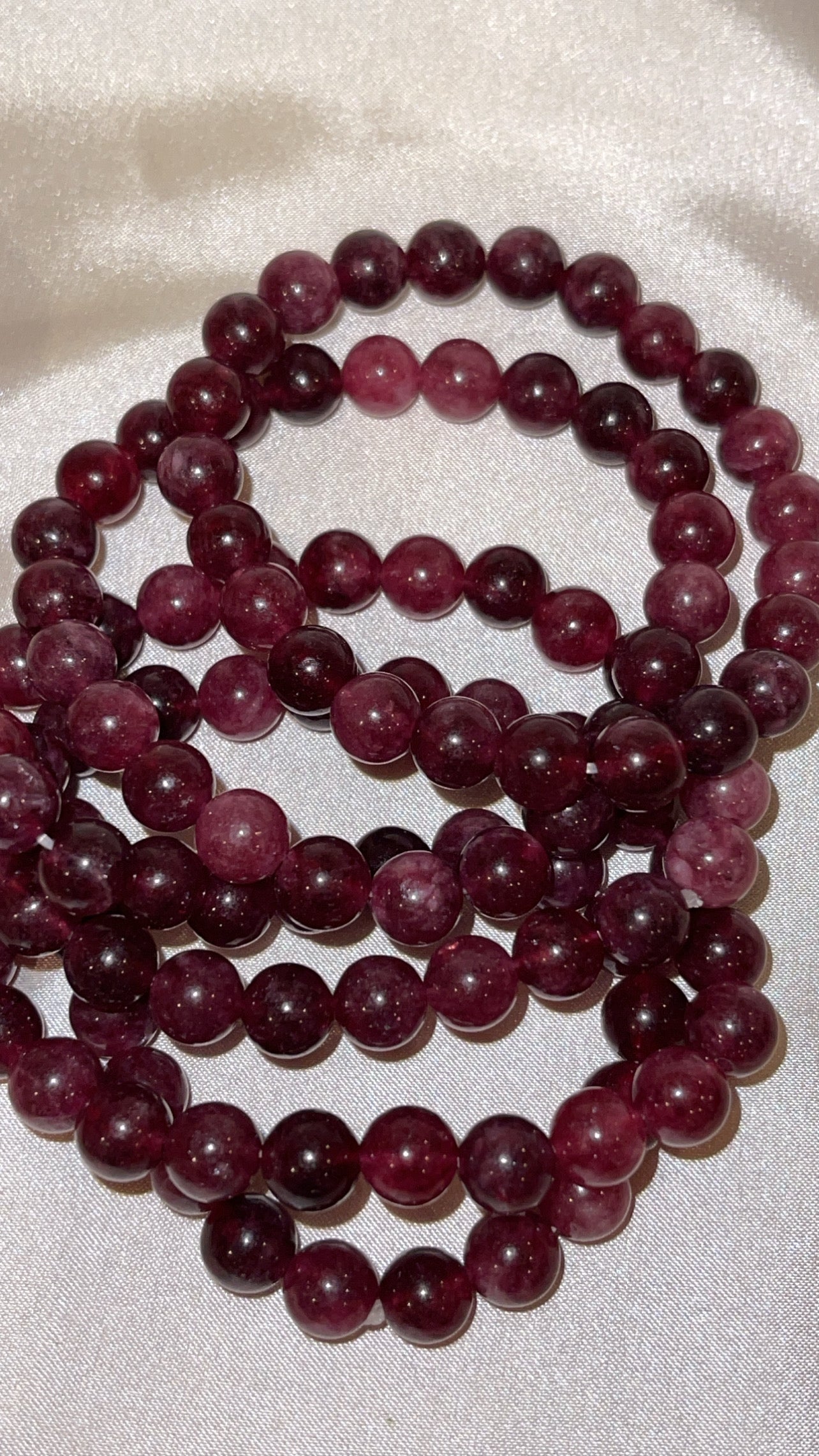 Strawberry Jade Bracelet 8mm