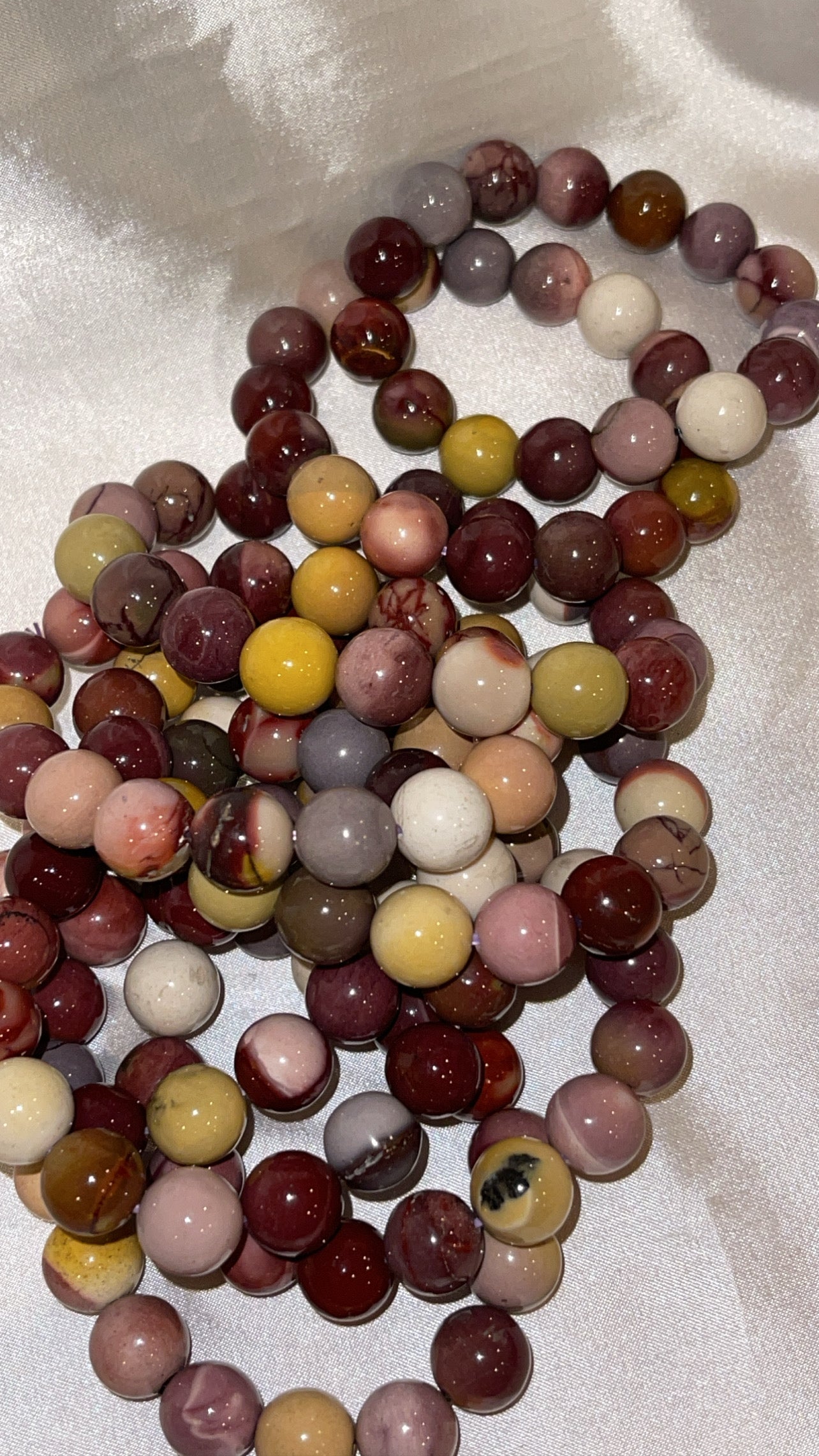 Mookaite Bracelet 12mm